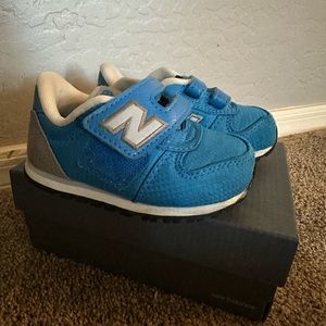 NEW Balance toddler sneakers